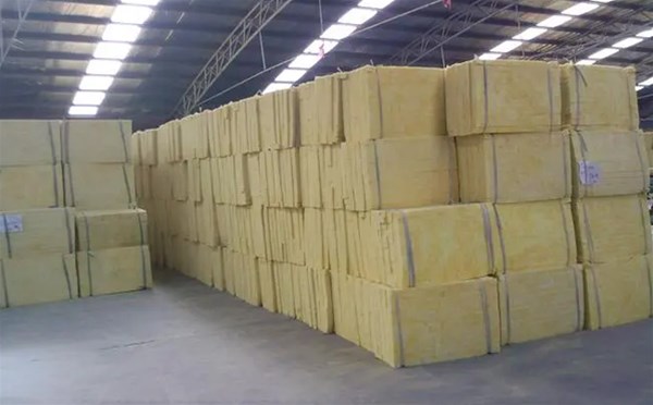 防火岩棉板能用多久